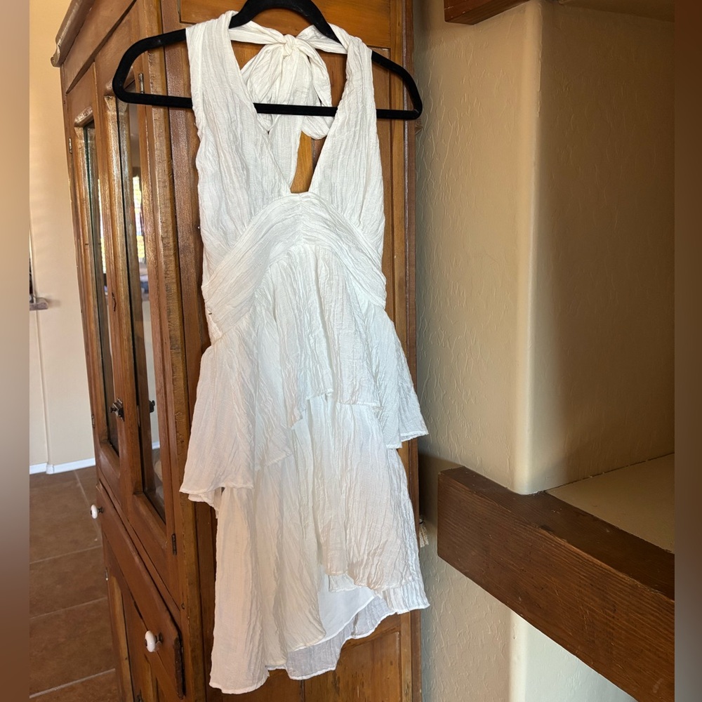 Olivaceous White Ruffled Halter Mini Dress • Size Large